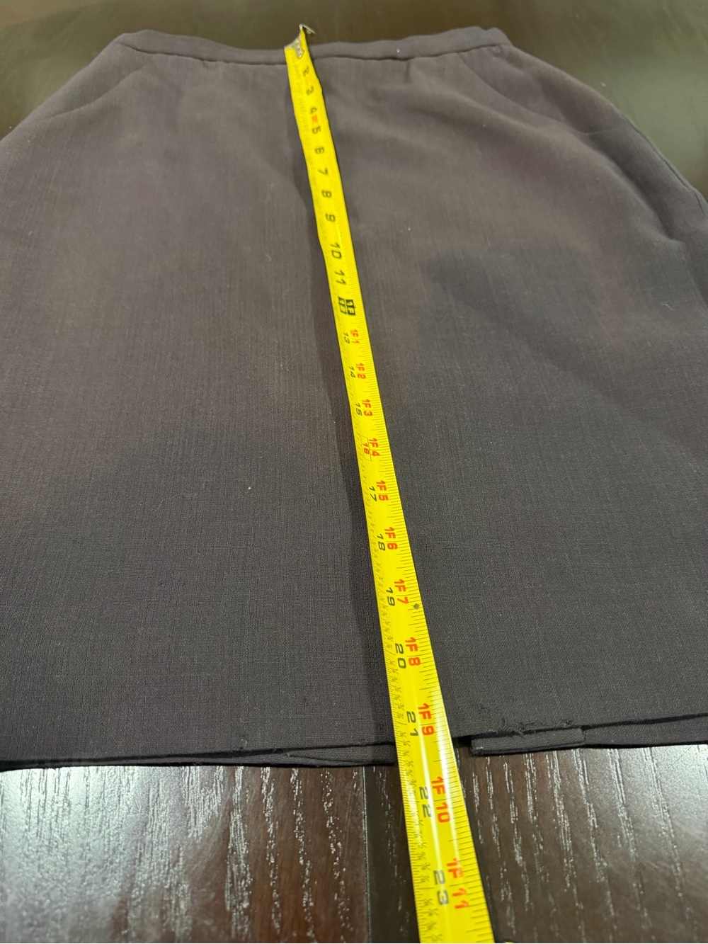 Vintage Burberrys Wool Pencil Skirt Brown Made in USA Size 4P - Picture 8 of 10